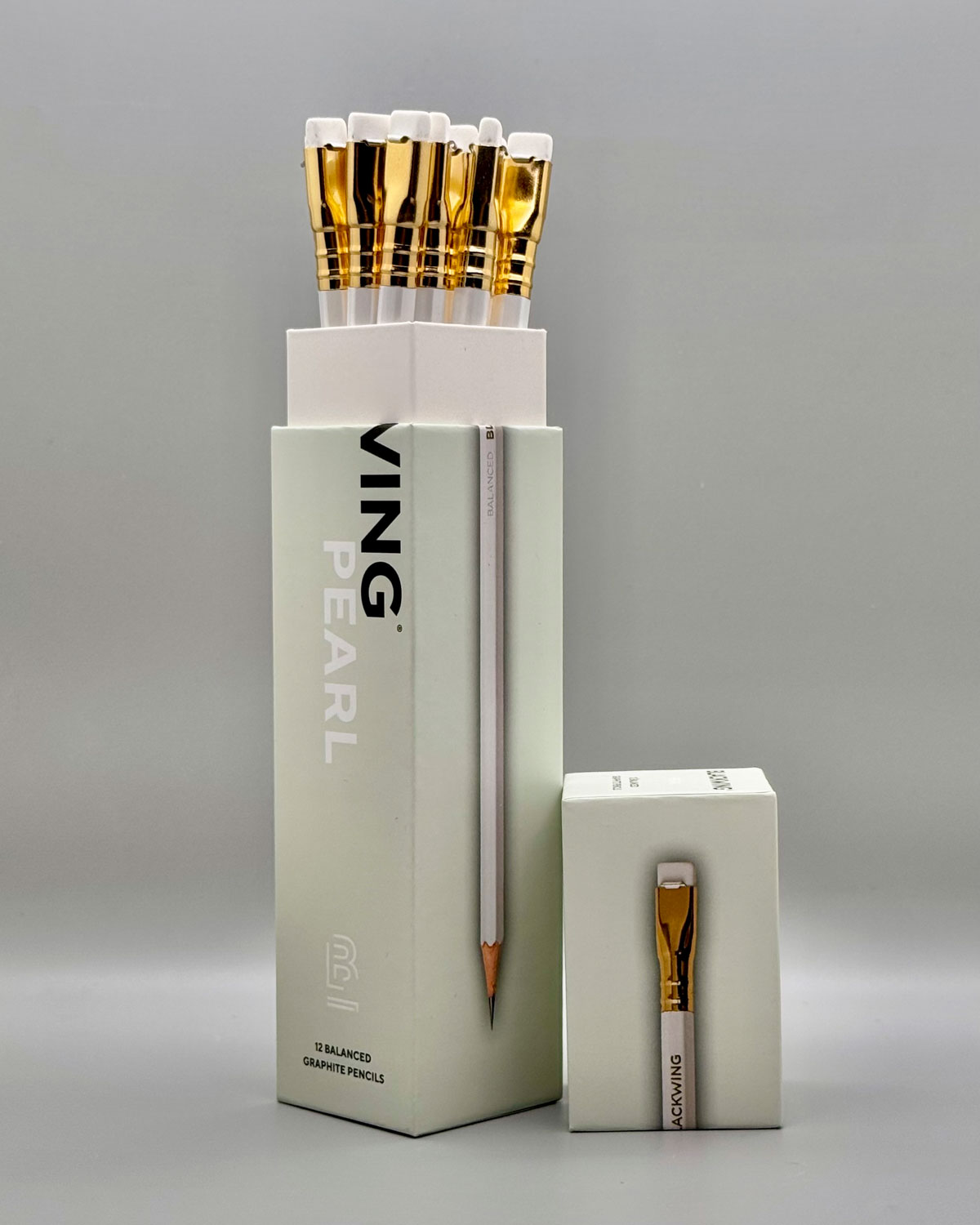 blackwing pearl balanced pencil