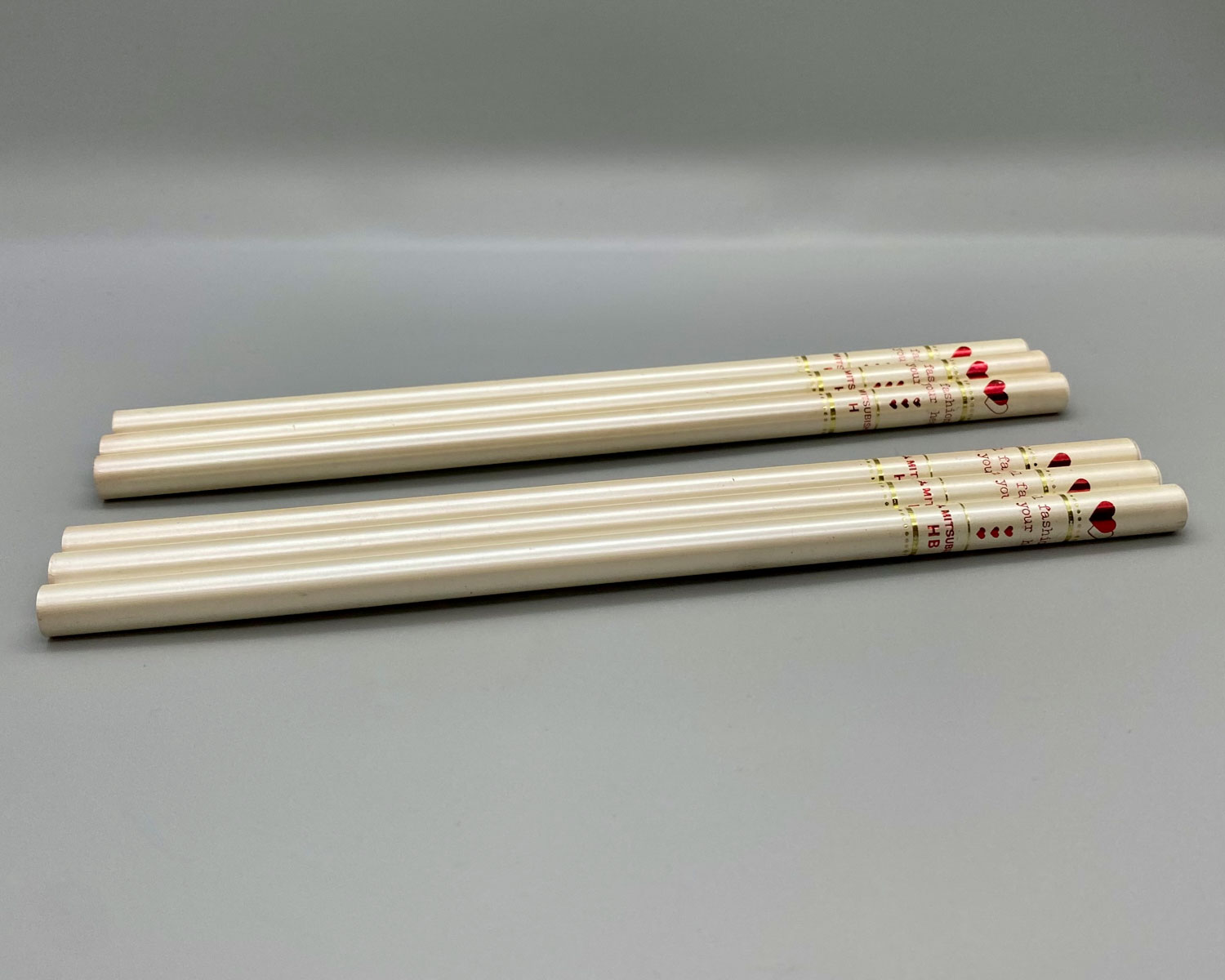 mitsubishi uni start heart pencil