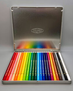 holbein coloured pencils
