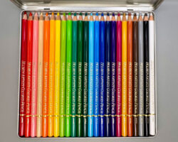 holbein coloured pencils