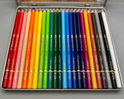 holbein coloured pencils