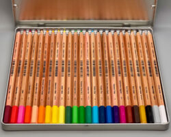 holbein watercolour pencils